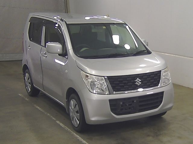 69051 Suzuki Wagon r MH34S 2014 г. (Honda Kyushu)